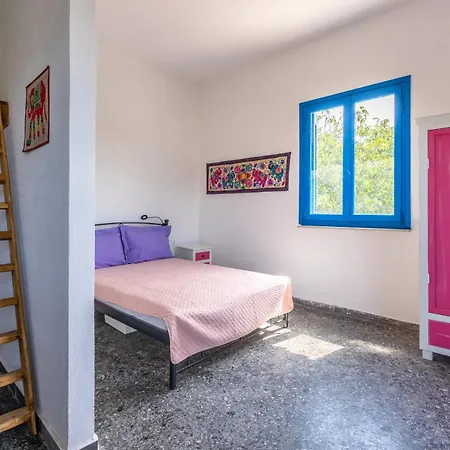 Guest house La Maison Bleue