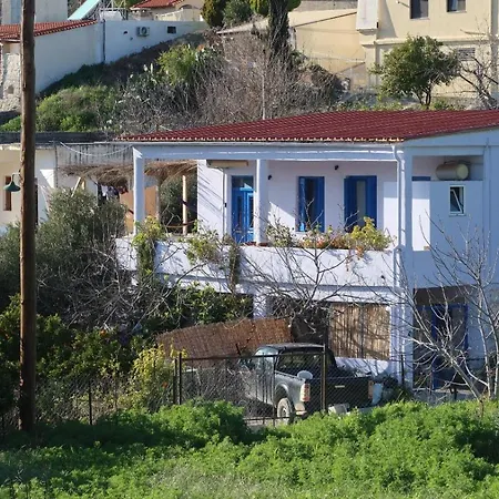 La Maison Bleue