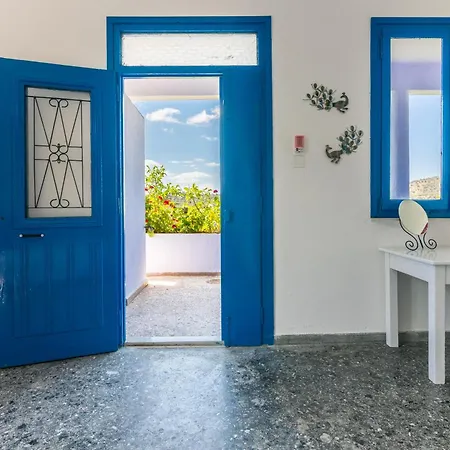Pensiune La Maison Bleue Zarós