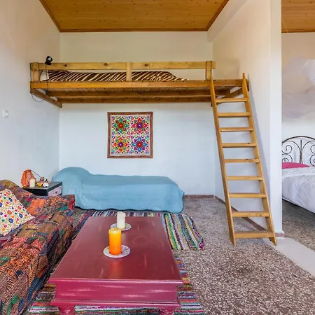 La Maison Bleue Guest house